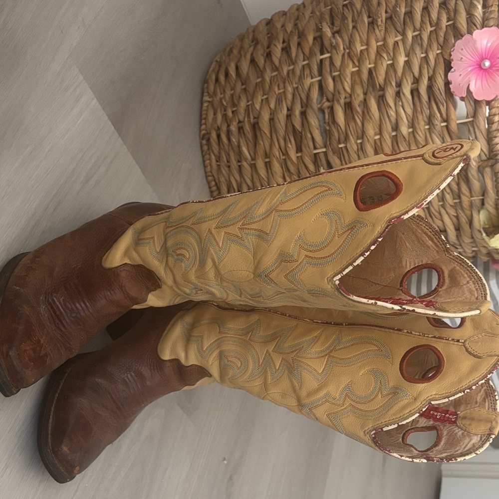Tony Lama boots!!